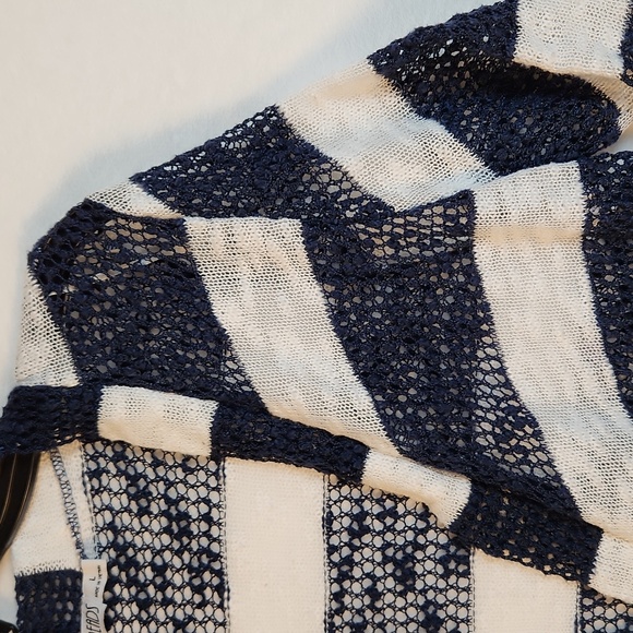 Retro Threads Women's Open-Front Cardigan Blue White Stripes Knit Size Large - Picture 6 of 9